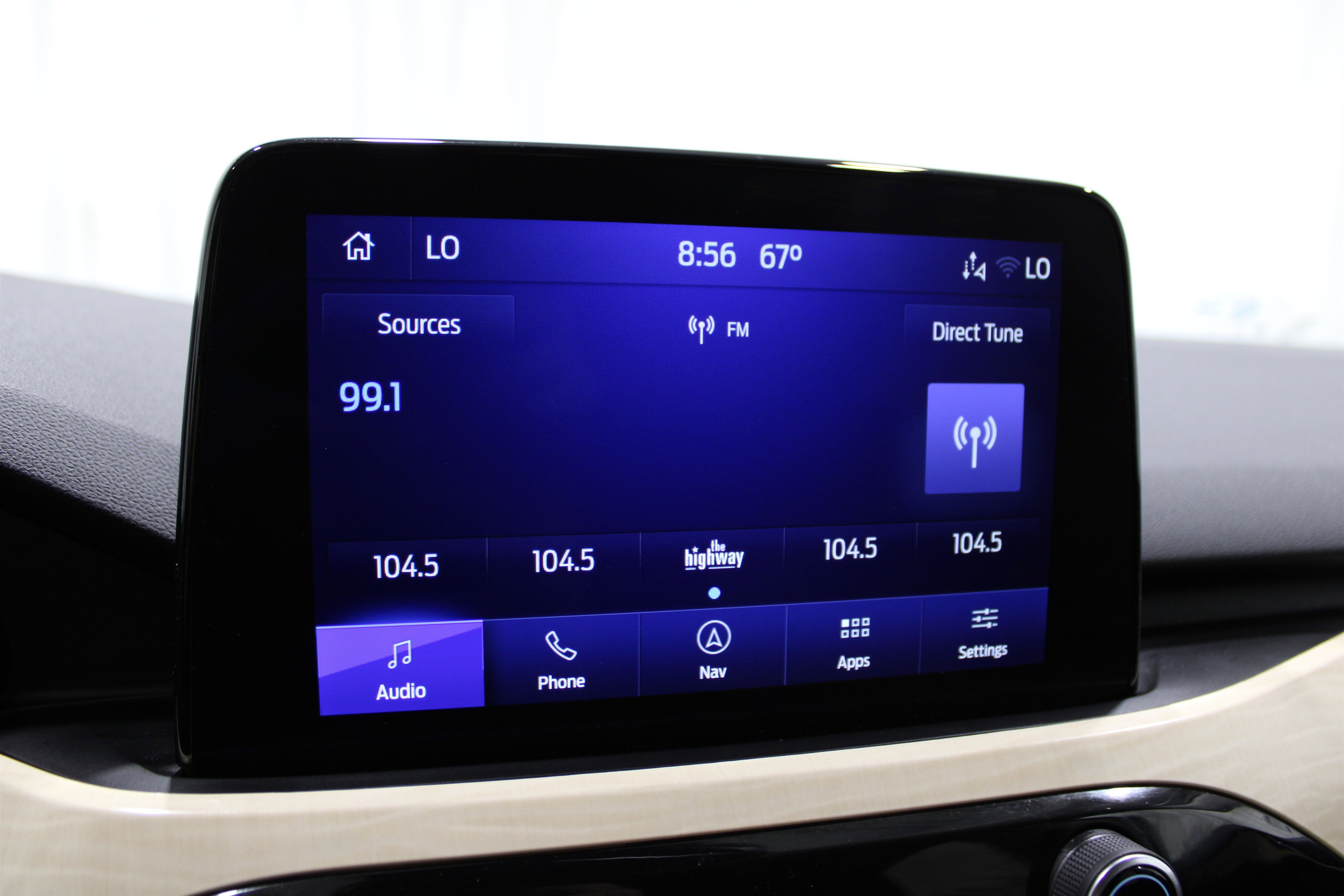 2022 Ford Escape Titanium photo 3