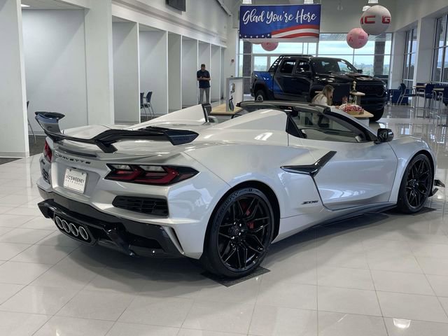 2026 Chevrolet Corvette Z06 3LZ photo 3