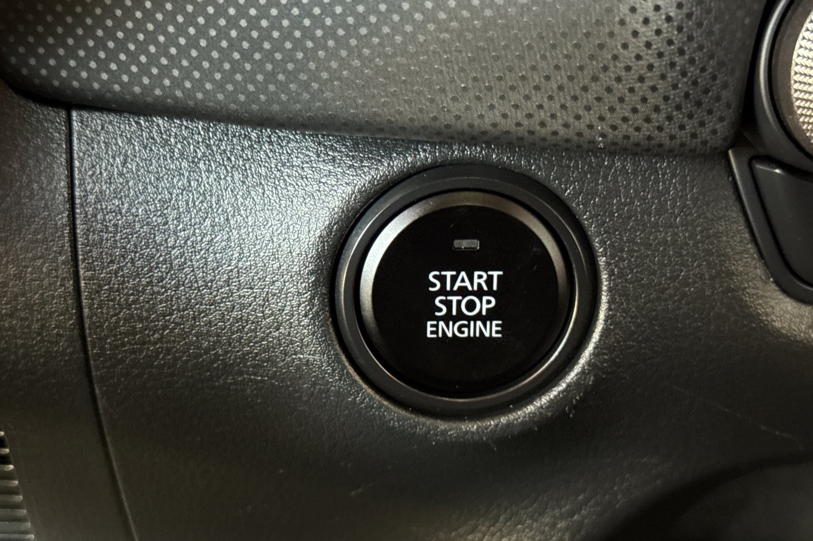 2024 Mazda CX-50 2.5 S Preferred photo 18