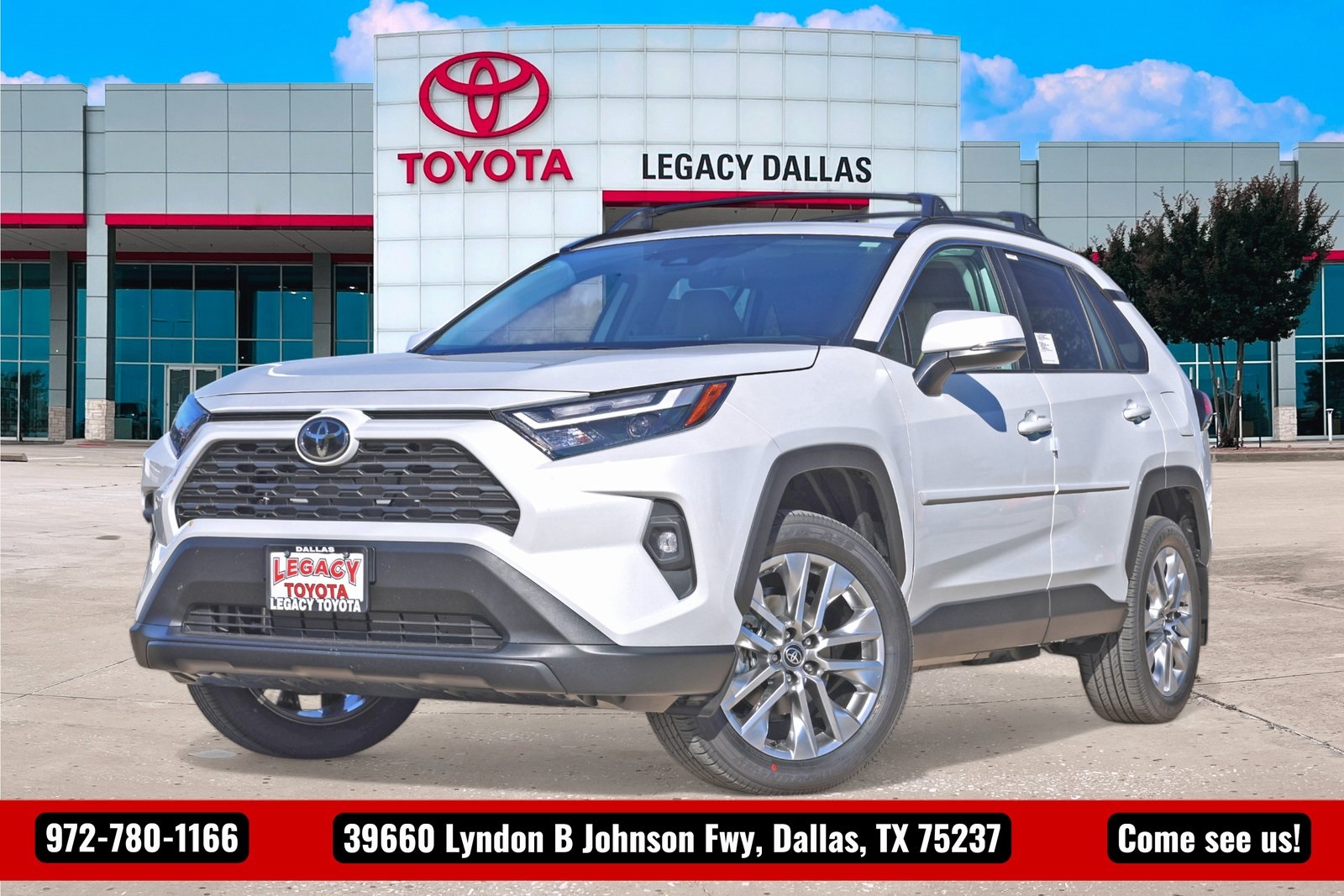 2025 Toyota RAV4 XLE Premium's photo