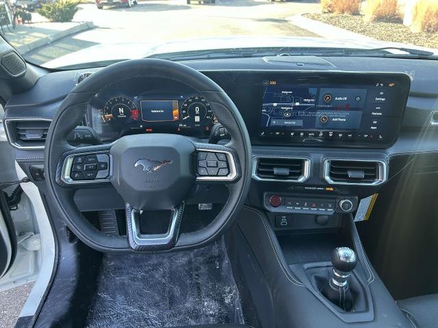 2025 Ford Mustang GT Premium photo 14