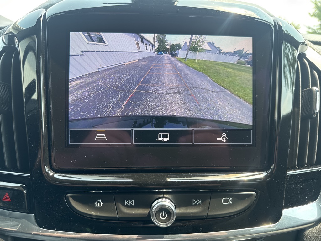 2022 Chevrolet Traverse Cloth photo 36