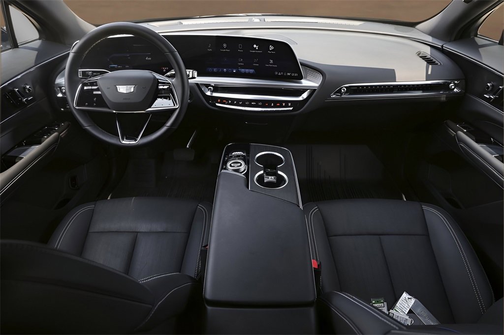 2024 Cadillac Lyriq Luxury photo 22
