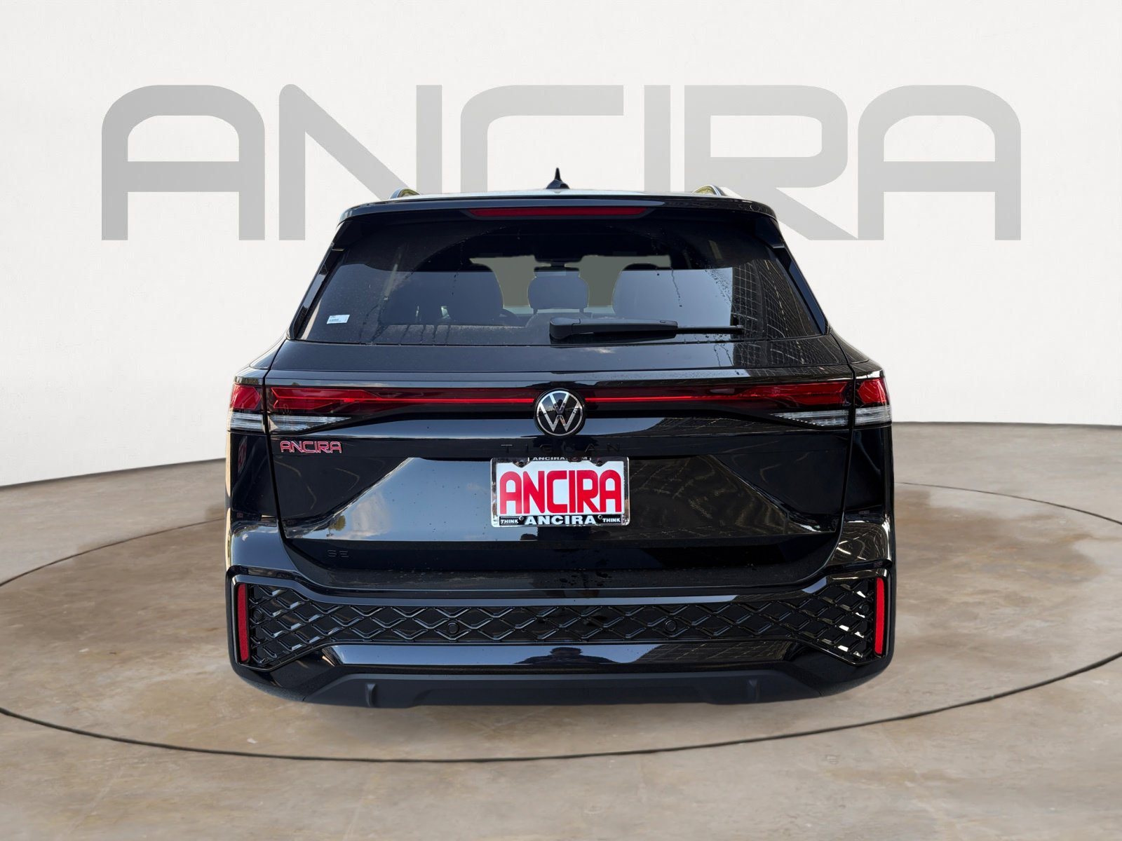 2025 Volkswagen Tiguan SE R-Line Black photo 7