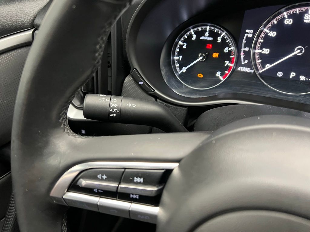 2024 Mazda CX-50 2.5 S Preferred photo 9