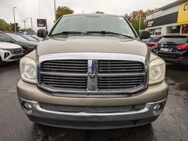 2008 Dodge Ram SLT photo 7