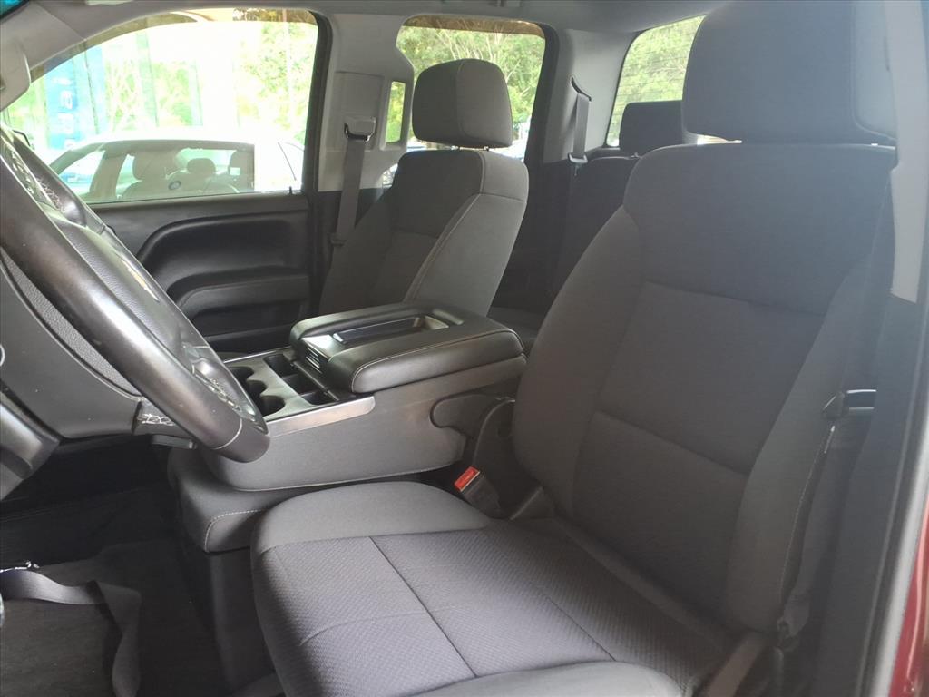 2017 Chevrolet Silverado 1500 LT photo 9