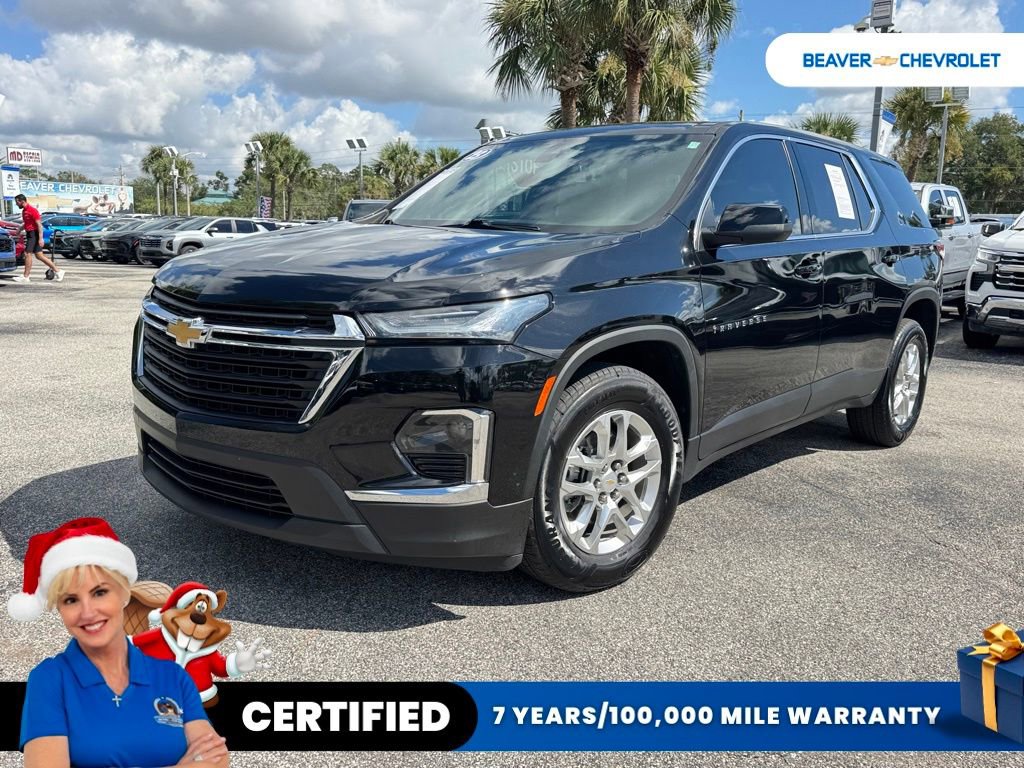 2023 Chevrolet Traverse LS's photo