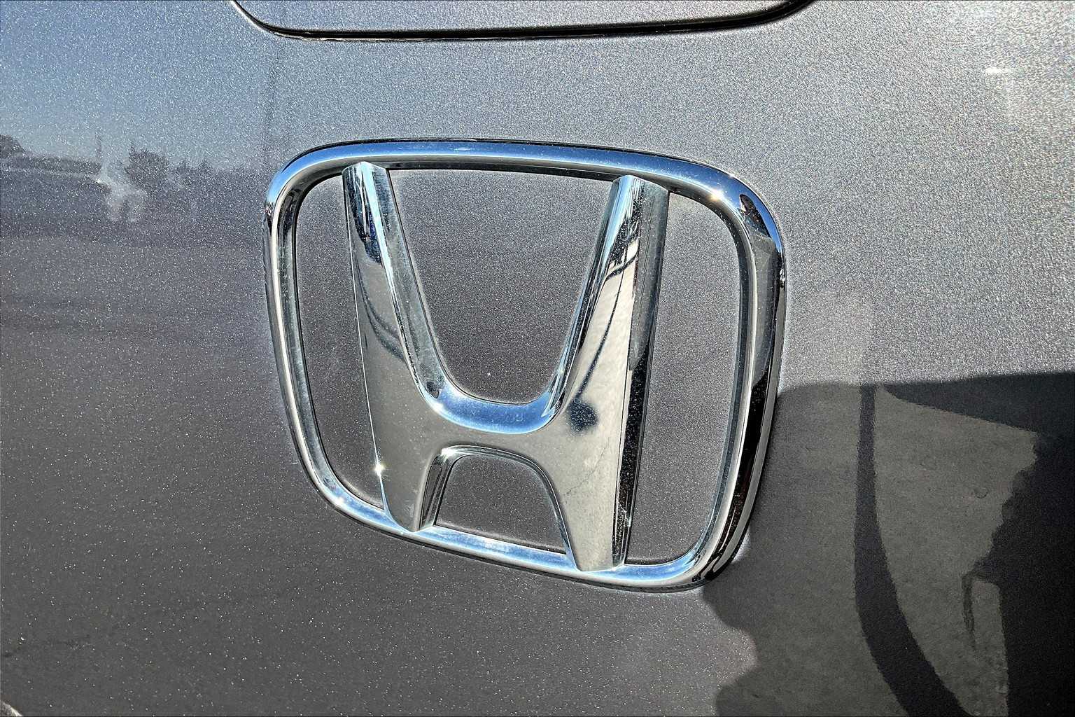 2017 Honda Ridgeline RTL-T photo 30