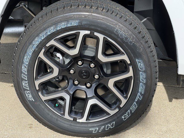2026 Ram 1500 Laramie photo 38
