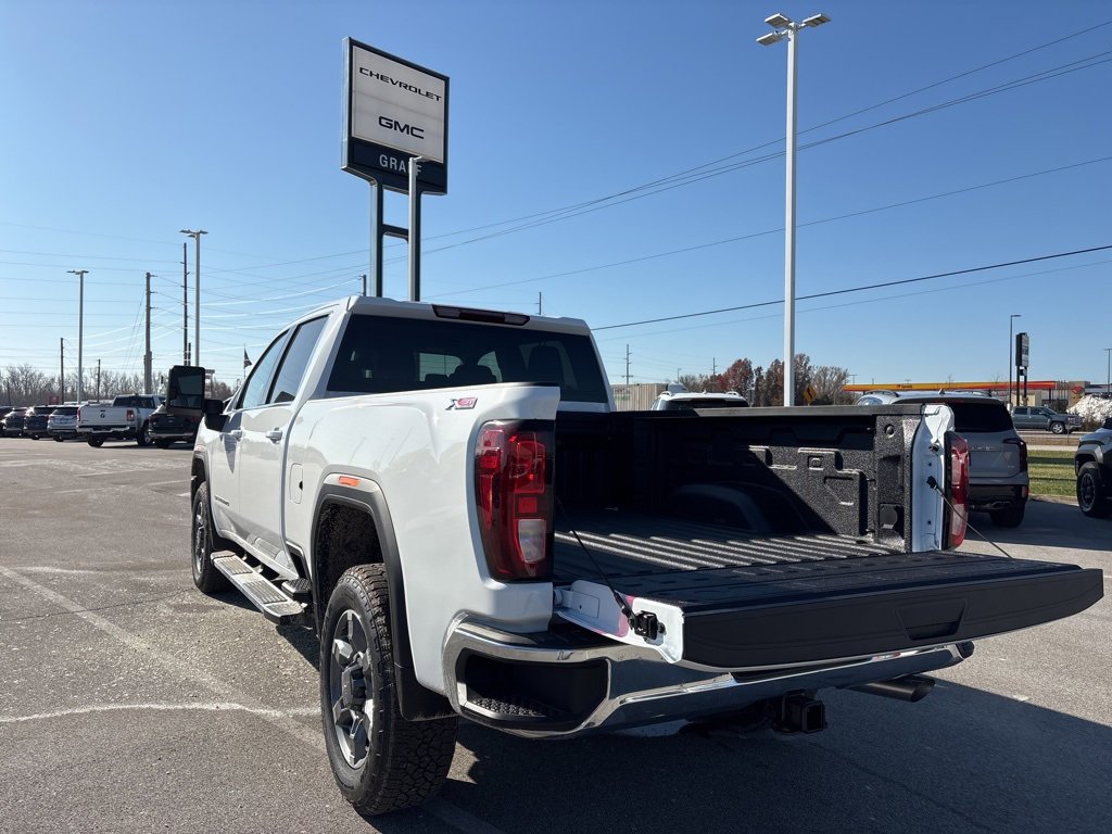 2026 Gmc Sierra 2500 HD SLE photo 4