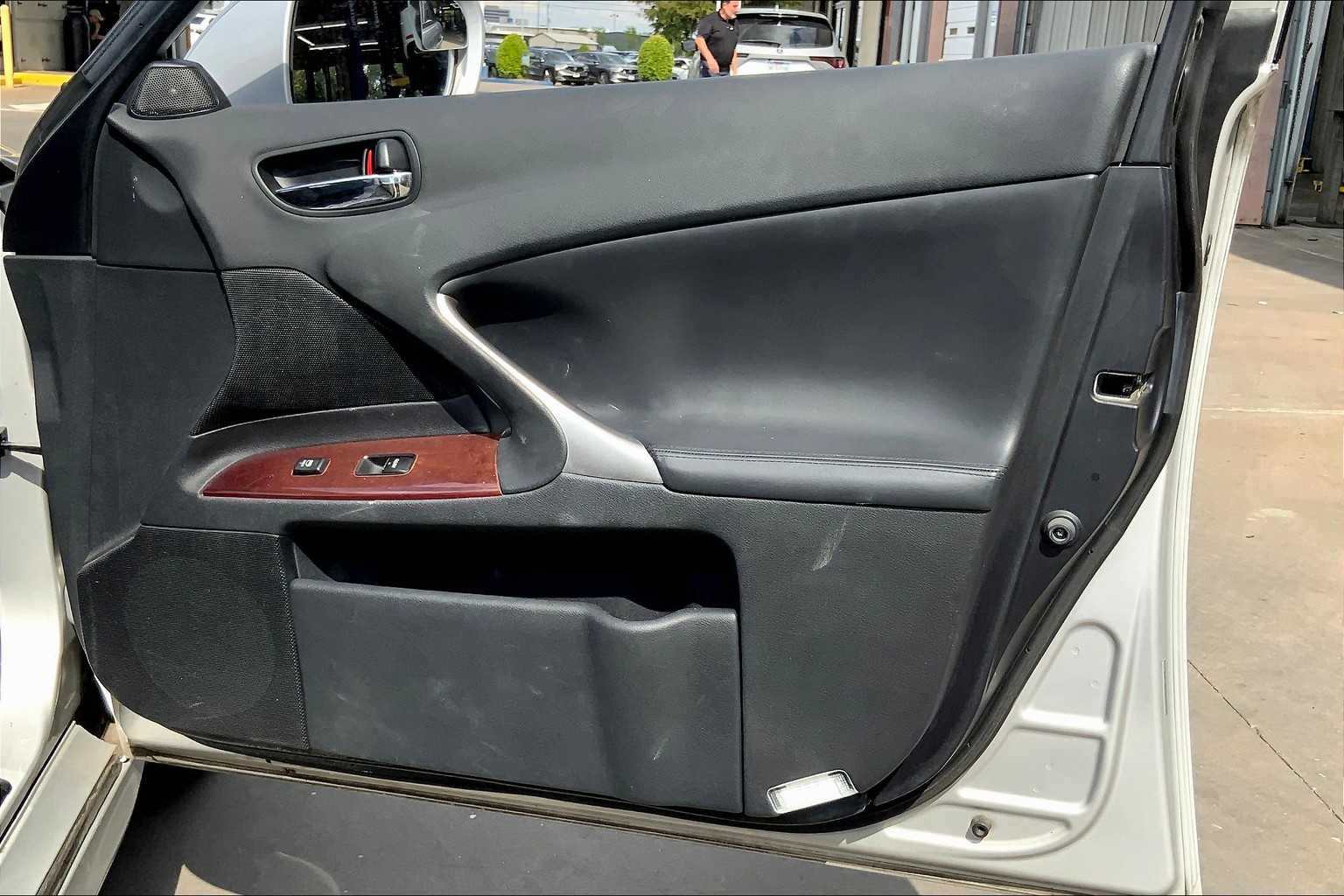 2007 Lexus IS 250 photo 20
