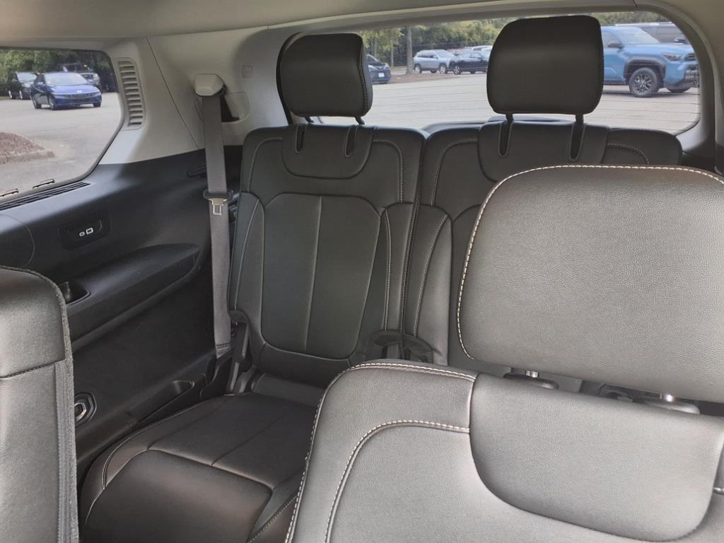 2023 Jeep Grand Cherokee Limited photo 10