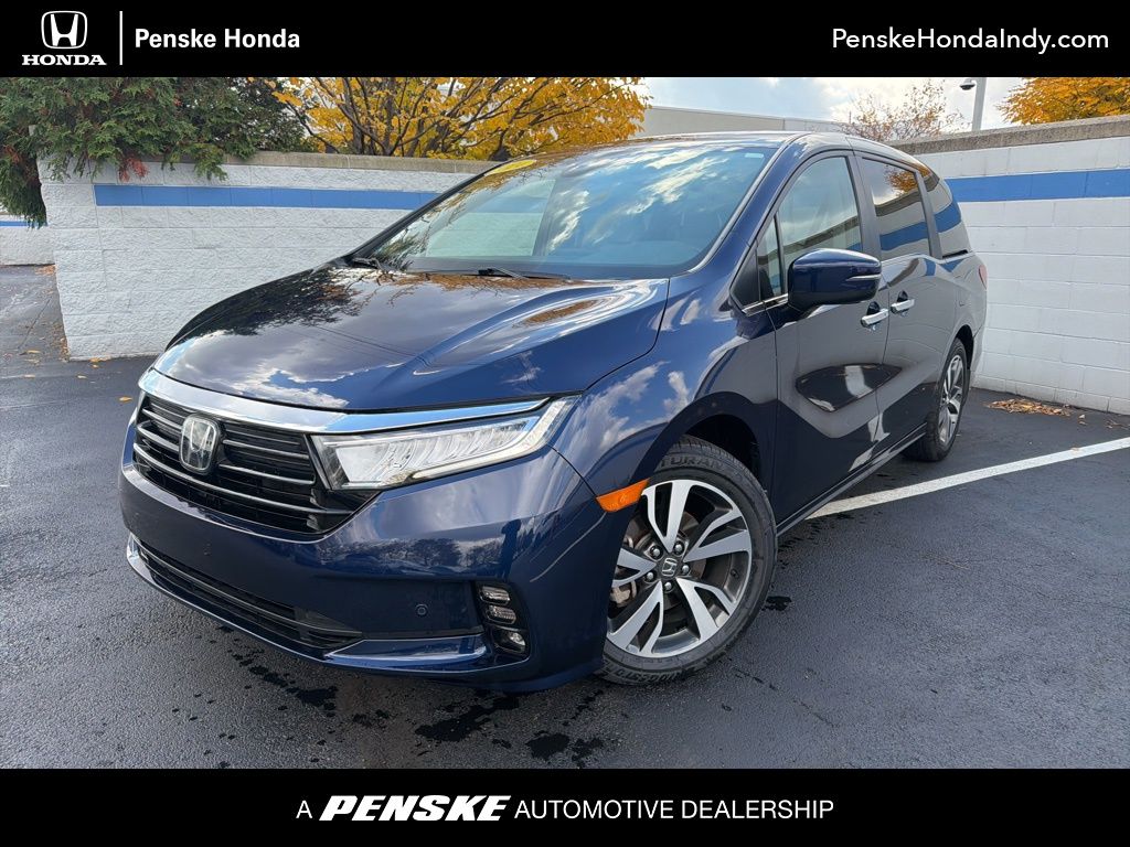2024 Honda Odyssey Touring's photo