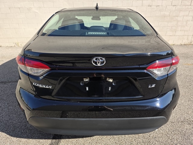 2023 Toyota Corolla LE photo 4