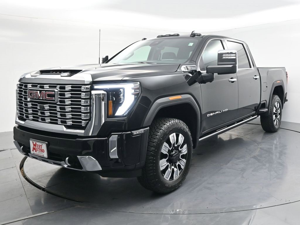 2026 GMC Sierra 2500HD Denali's photo