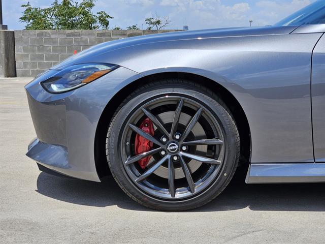 2025 Nissan Z Performance photo 6