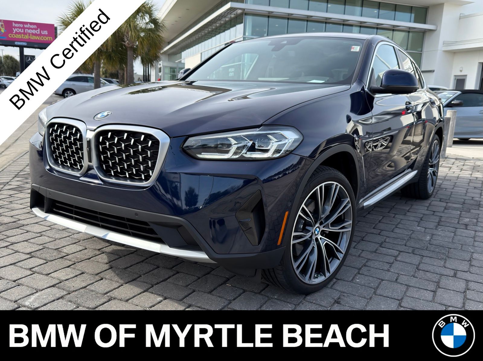 2023 BMW X4 30i's photo