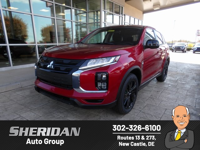 2025 Mitsubishi Outlander Sport LE's photo