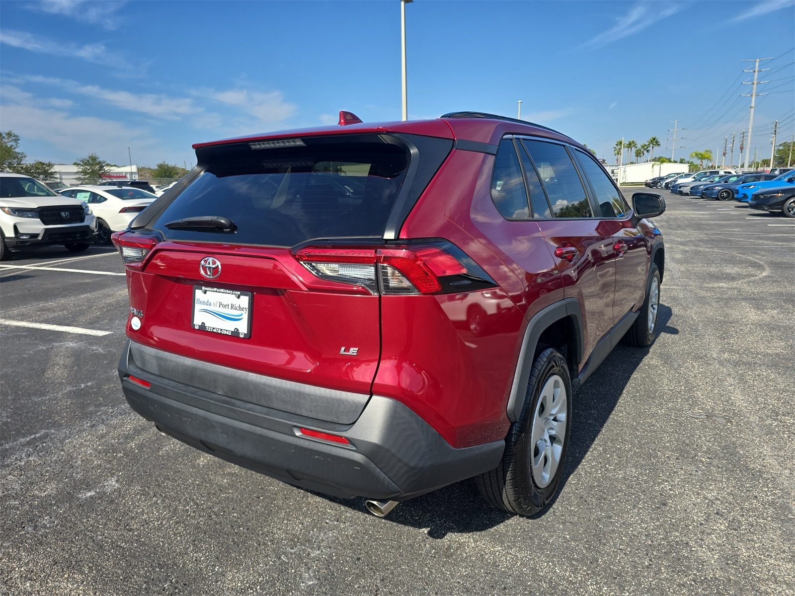 2019 Toyota RAV4 LE photo 3