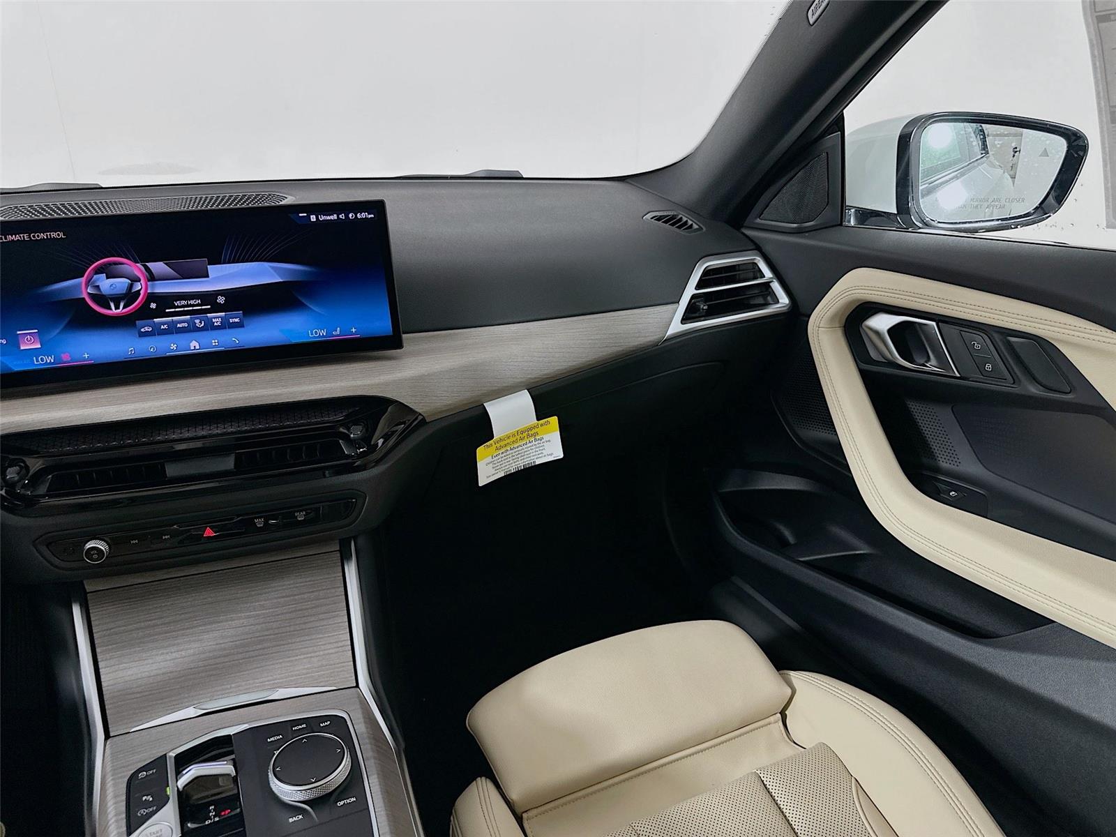 2025 Bmw 230i xDrive photo 24