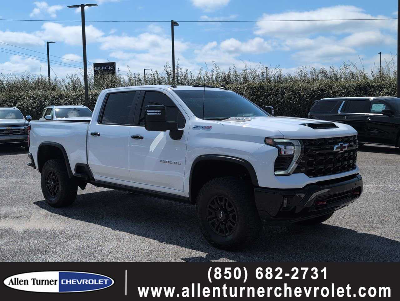 2025 Chevrolet Silverado 2500HD ZR2's photo