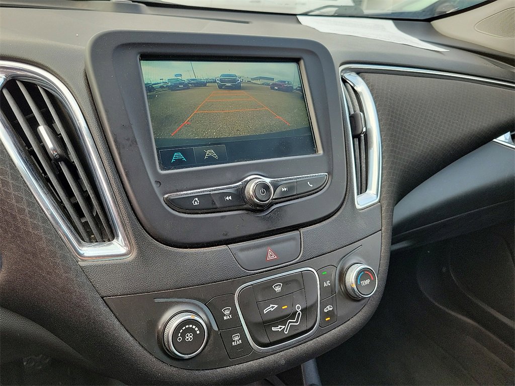 2018 Chevrolet Malibu 1LT photo 18