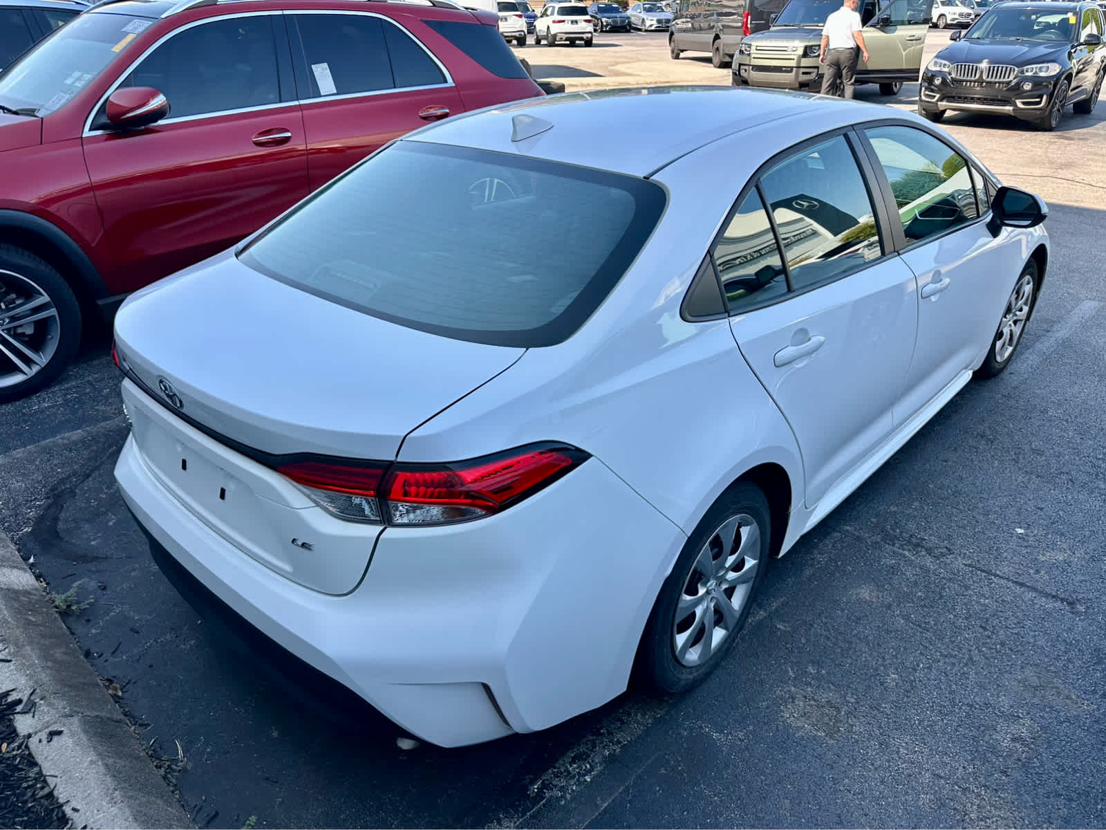 2024 Toyota Corolla LE photo 4