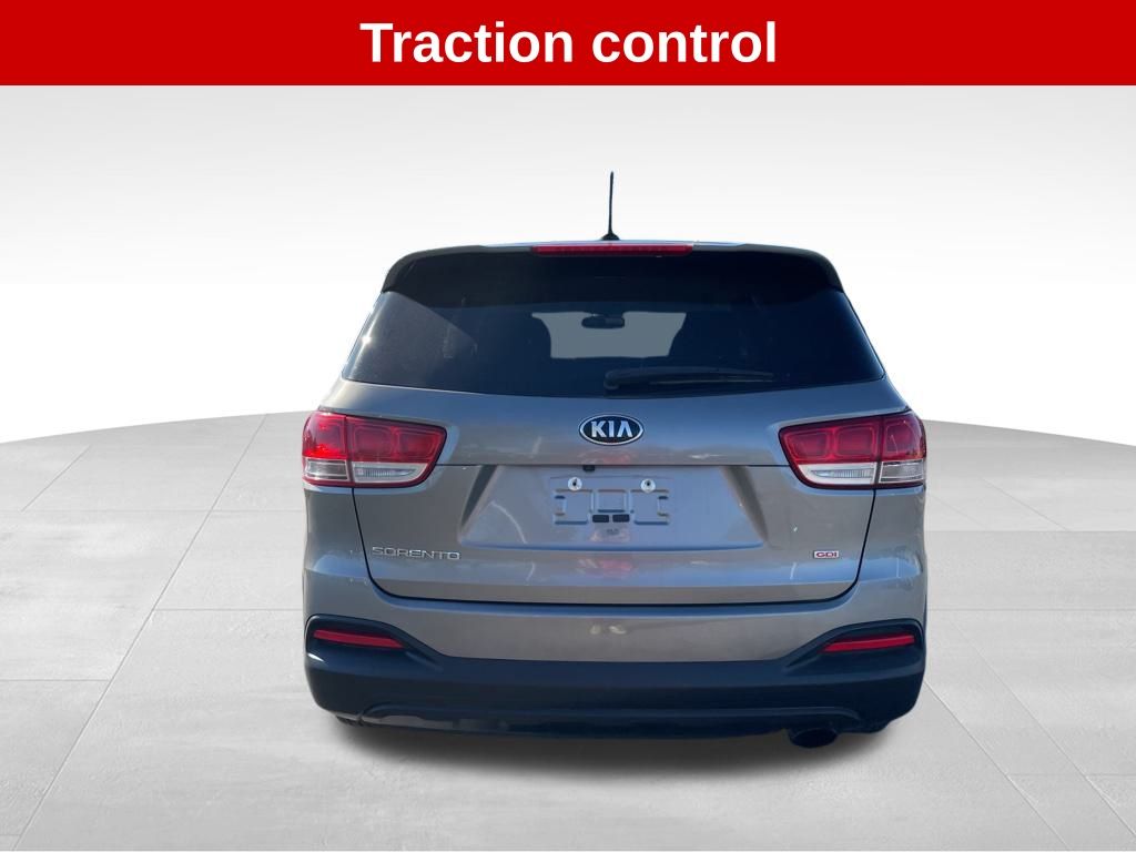 2018 Kia Sorento LX photo 4