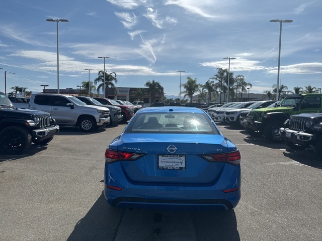 2022 Nissan Sentra SV photo 4