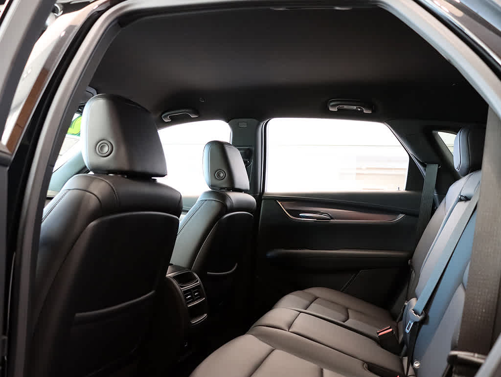 2022 Cadillac XT5 Luxury photo 11
