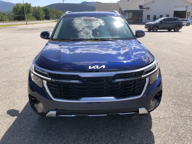 2026 Kia Seltos EX photo 7