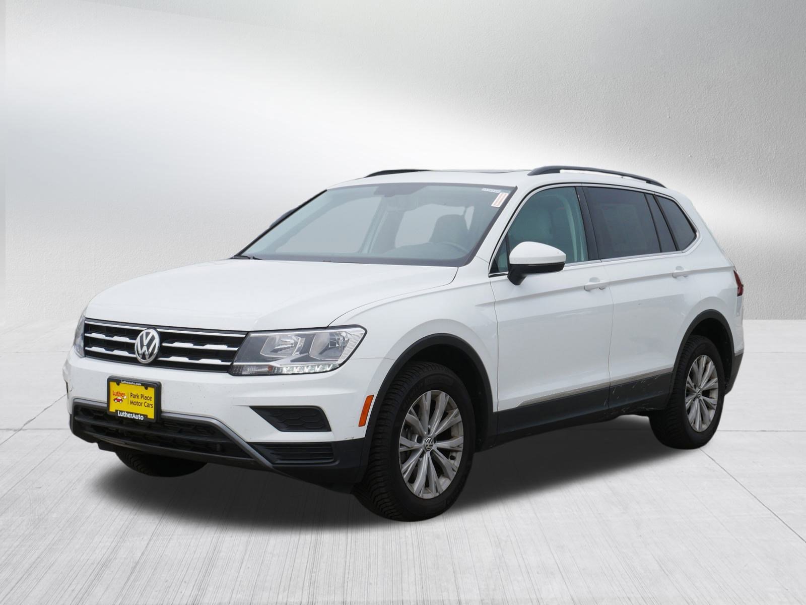 2018 Volkswagen Tiguan SE photo 3