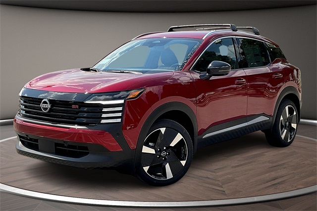 2026 Nissan KICKS SR's photo