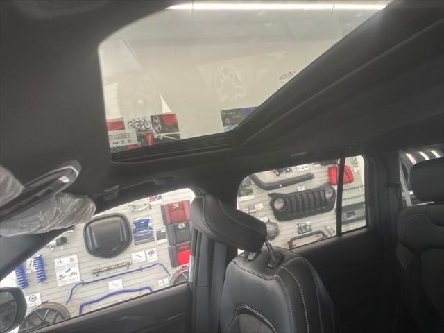 2025 Jeep Grand Cherokee Altitude X photo 17