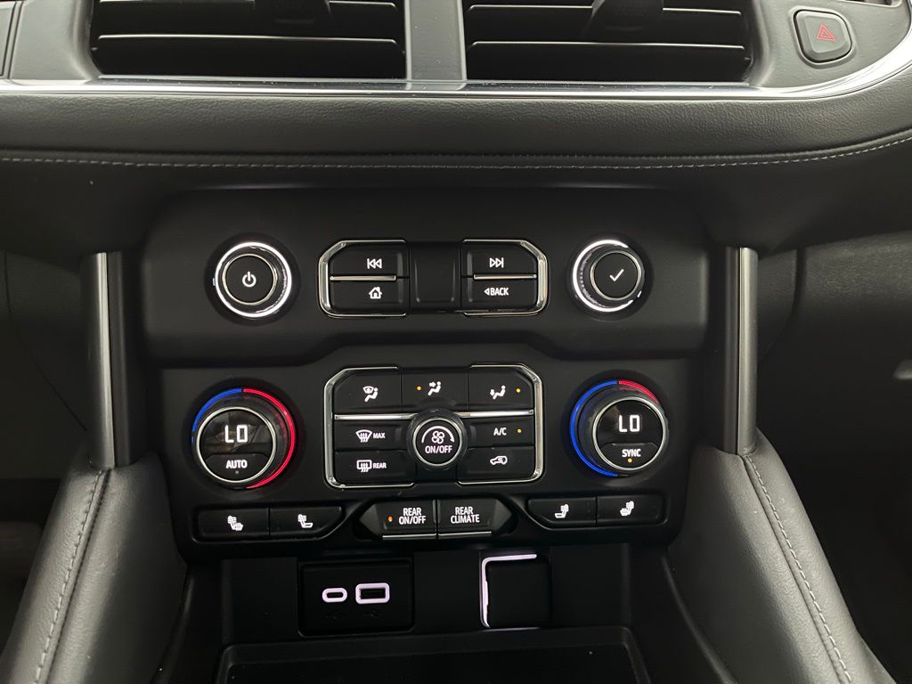 2023 Chevrolet Tahoe LT photo 24