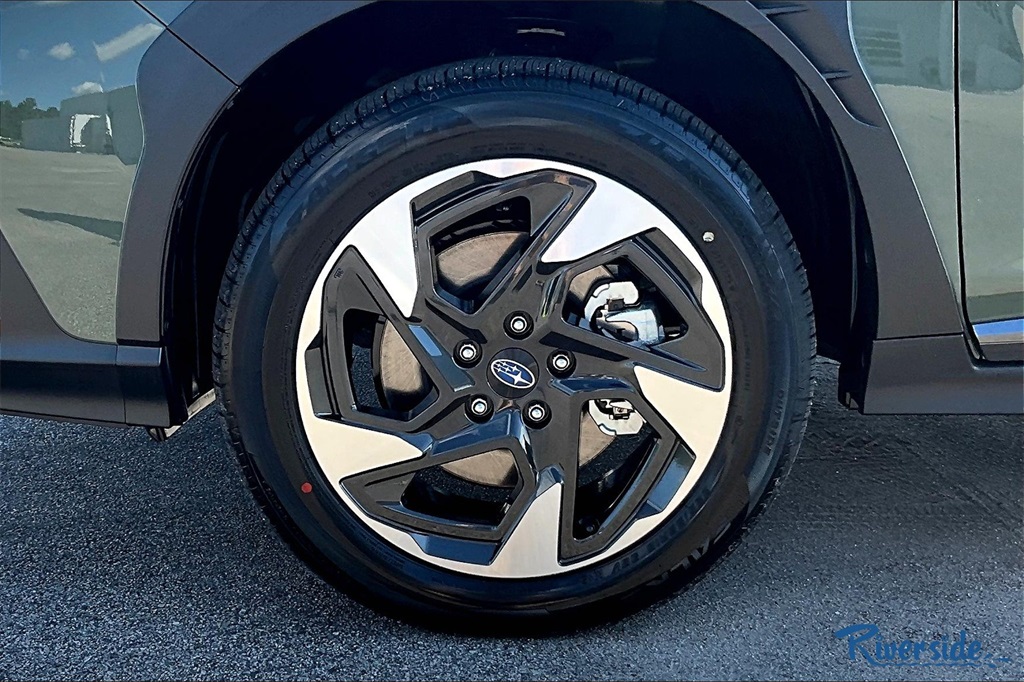 2025 Subaru Crosstrek Limited photo 12