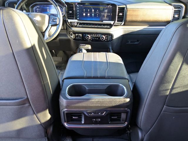 2023 Chevrolet Silverado 1500 High Country photo 28