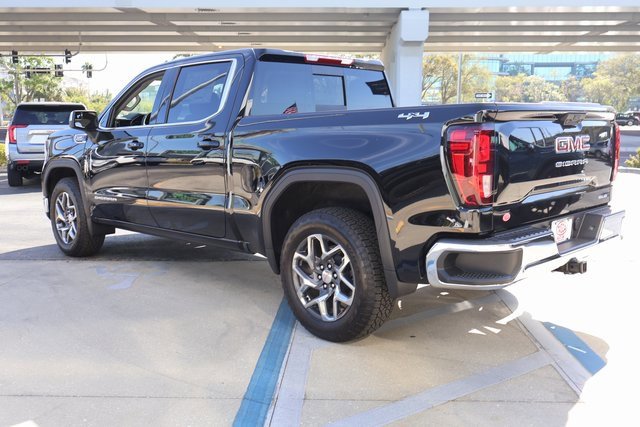2025 Gmc Sierra 1500 SLE photo 4