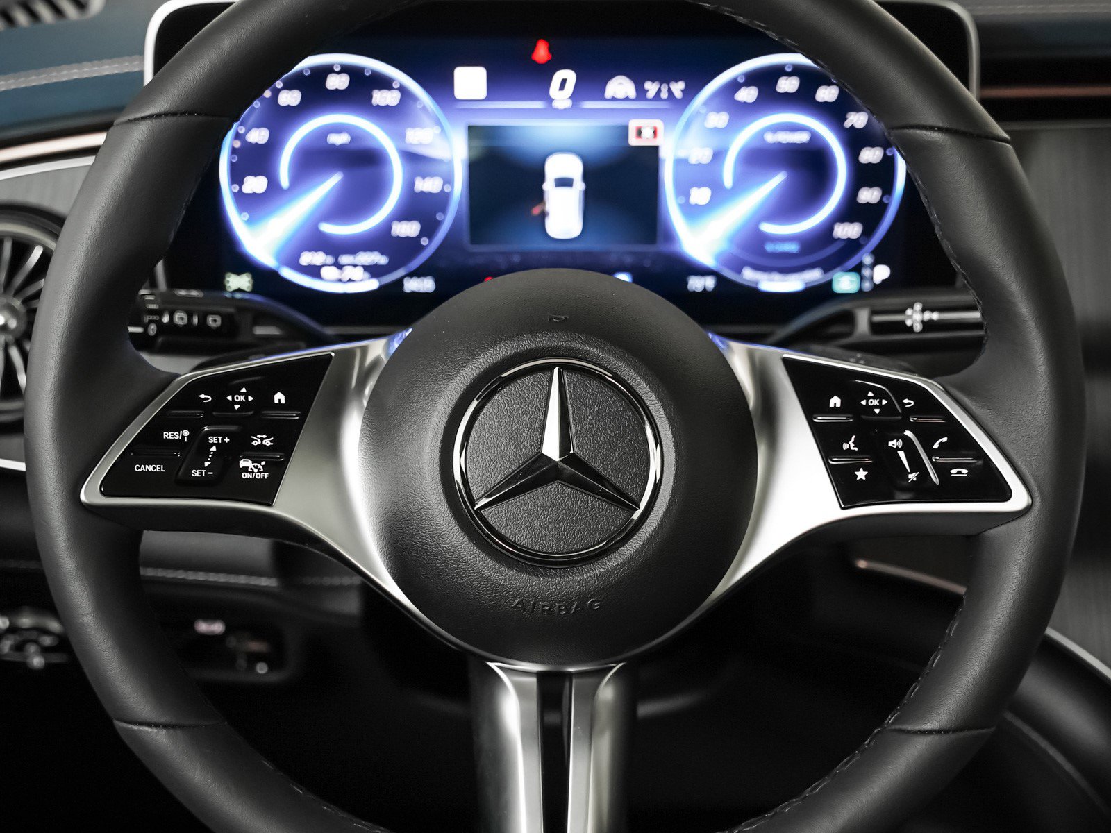 2025 Mercedes Benz EQE SUV 350 photo 10