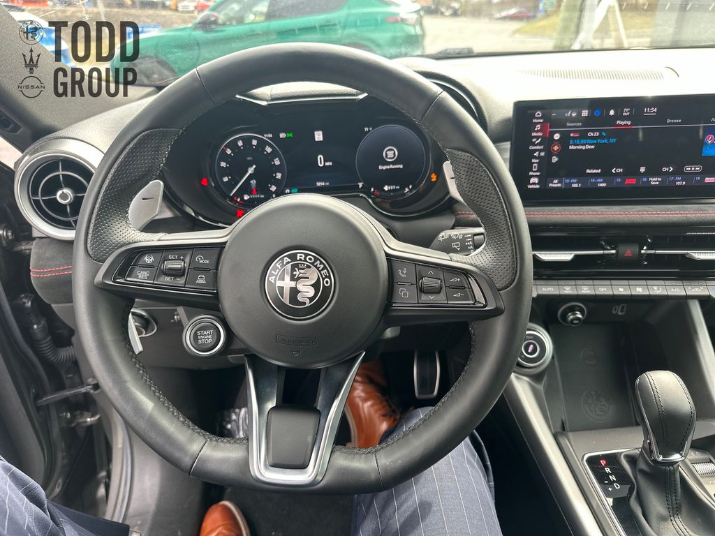 2024 Alfa Romeo Tonale Veloce photo 13