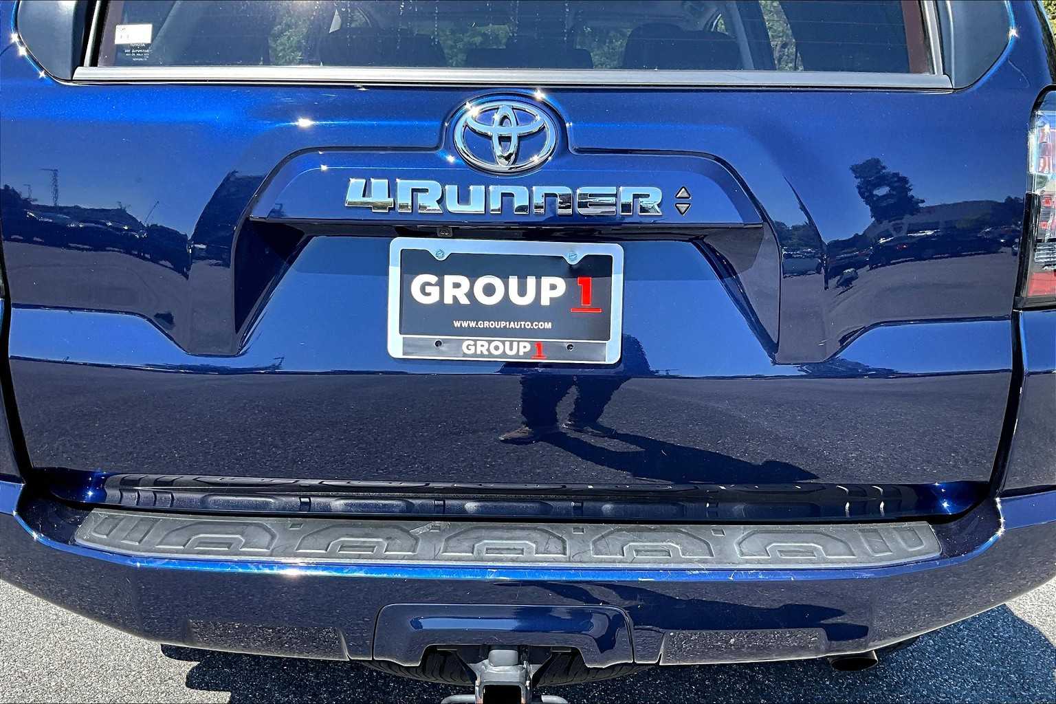 2021 Toyota 4Runner SR5 Premium photo 9