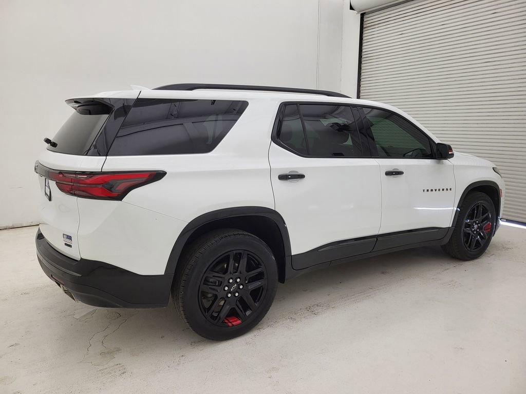 2022 Chevrolet Traverse Premier photo 16