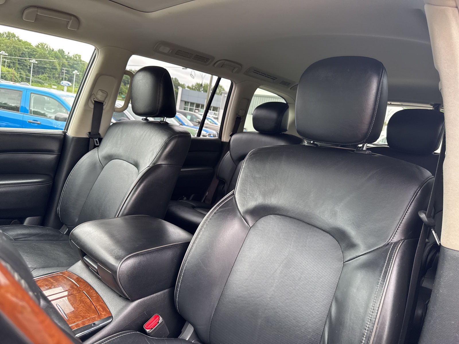 2019 Infiniti QX80 Luxe photo 43