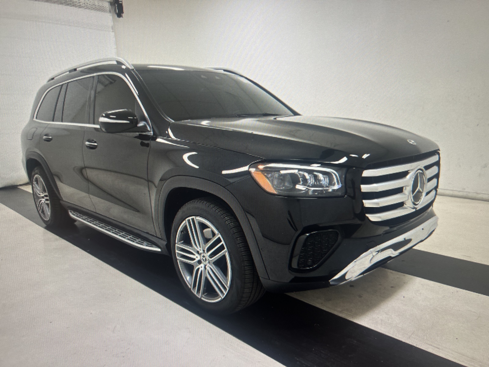 2024 Mercedes-Benz GLS Base