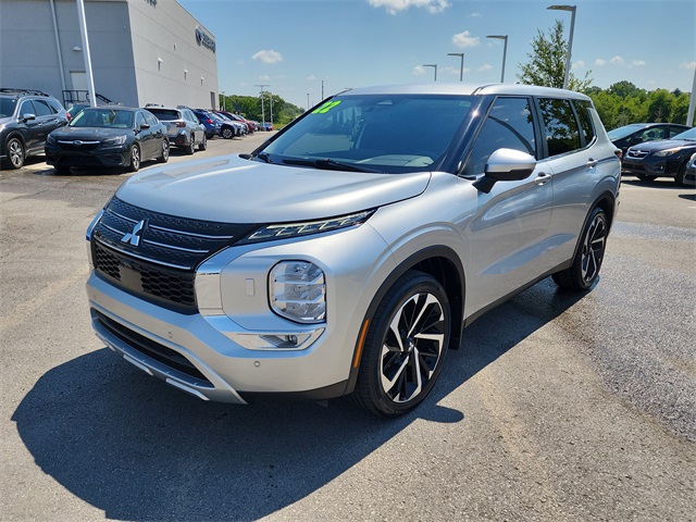 2022 Mitsubishi Outlander SE photo 8