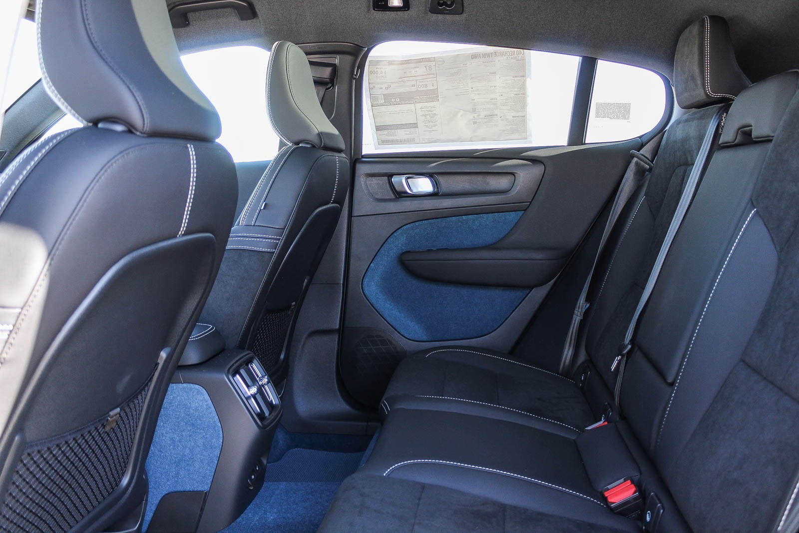 2023 Volvo C40 Recharge Ultimate photo 18