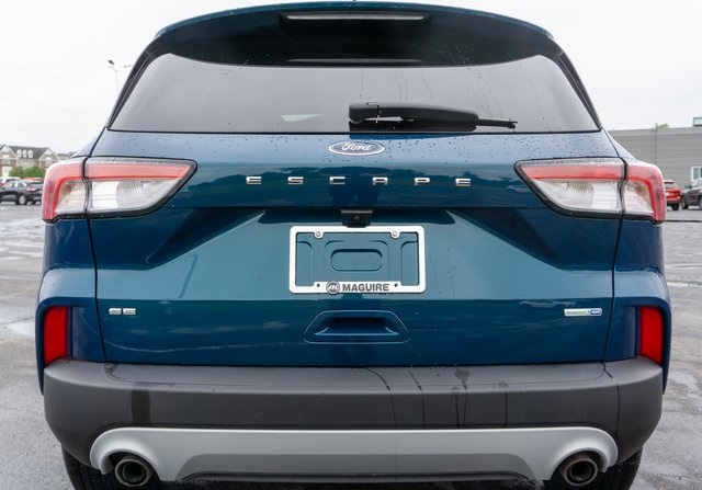 2020 Ford Escape SE photo 3
