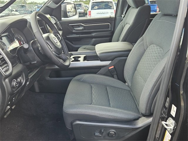 2025 Ram 1500 Big Horn photo 3