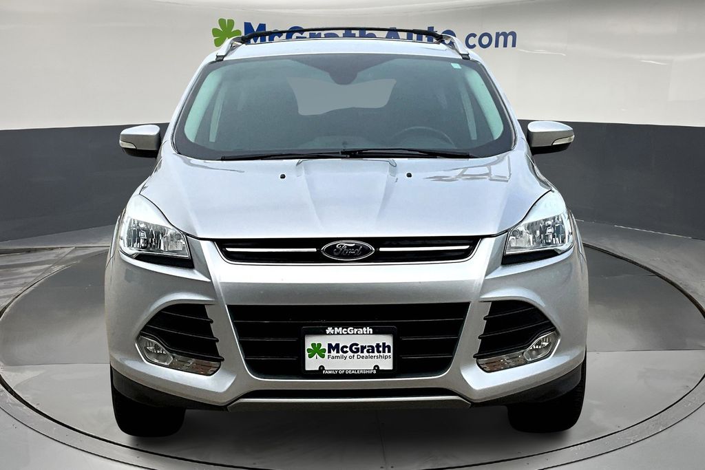 2016 Ford Escape Titanium photo 2